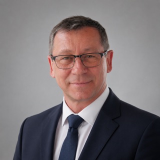 Vytautas Lesvinciunas, Diplom-Elektriker Wuppertal